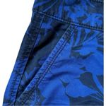 Old Navy  Women's Navy Floral Pattern Chino Shorts Sz 12 Photo 1