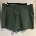 Kyodan  X-Large Activewear Shorts Flat‎ Front Pockets  Green Women’s Size Large Photo 1