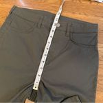 Divided Olive high waist Skinny Pants size 8 Photo 4