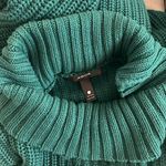 AQUA Cutout Turtleneck Sweater in Emerald Green Size XL New w/Tag Photo 8