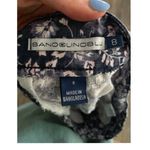 Bandolino Vintage  Blu navy floral shorts Photo 7