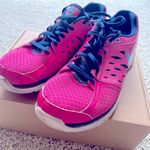 Nike  Fitsole Hot Pink Running Shoes Size 9.5 Women’s Sneakers Tennis Sho… Photo 0
