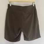 Athleta size 6 women's racer side stripe gray and black mid length summer shorts Photo 6