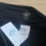 Amazon Black bootcut yoga pants 25” inseam small Photo 10