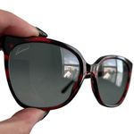 Gucci  Red and Black Cat-Eye Gradient Sunglasses Photo 2
