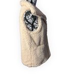 Thread and Supply cream faux fur vest Photo 5