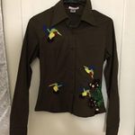 Romeo + Juliet Couture Romeo & Juliet Army green stretch button up Birds Photo 0