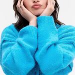 Urban Outfitters NWT UO Marli Crew Next Buttoned Cardigan Sweater size Large Photo 2