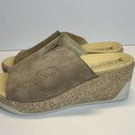 Mephisto Women's Giuletta Light Taupe Velvet Leather Wedge Cork Sandals Size 40 Photo 0