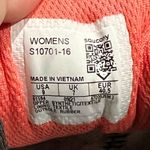 Saucony  Cohesion 16 sneakers in white, grey and peach women’s size 9 Photo 8