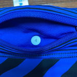 Lululemon LIKE NEW! Run: Inspire Crop II in blue, size 4 Photo 9