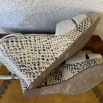 Franco Sarto Ivory Suede W/ Snake Print Wedges Heels Size 8 Wedge Photo 7