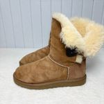 UGG  Chestnut Brown Bailey Short Button Boots
5803 Women's Size 5 Photo 2