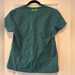 Crocs Scrub Top Photo 2