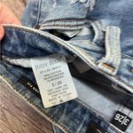 Judy Blue  DESTROYED LARGE HOLES RELAXED JEANS size 26‎ Photo 7