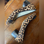 Michael Kors NWOB  Leopard Print Heel w/ Black Leather Bow & Gold Detail Size 8.5 Photo 4