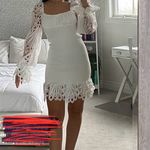 Pretty Little Thing White Lace Dress Photo 3