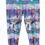 Onzie Bold Floral Print Stripe Cropped Leggings Size S/M Photo 0