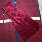 Jessica McClintock burgundy embroidered formal maxi dress 
 
Women’s 8 Photo 0