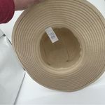Time and Tru Floppy Beige Sun Hat Photo 2