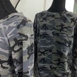 Sundry  Camo Pullover Anthropologie Photo 2