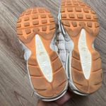 Nike  Womens WMNS Air Max 95 Desert Sand/Metallic Gold Size 9 Photo 4