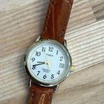 Timex Indiglo Ladies Watch Genuine Leather Strap White Dial Gold Case Photo 3