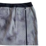 Adidas  Women’s Golf Tennis Skort Size L Striped Pull On Pockets Black White Photo 4