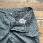 Columbia  Omni Shade Womens Grey Cargo Pants Hiking Lightweight Outdoor Size 14R Photo 5