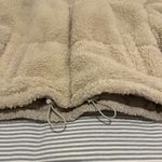 H&M Sherpa Puffer Jacket Photo 2