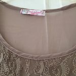 Chris & Carol FINAL MARKDOWN Ladies  top medium Photo 2