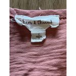 Hem & Thread  ANTHROPOLOGIE Mauve Summer Blouse With‎ Ruffles Size Large Boho Photo 2