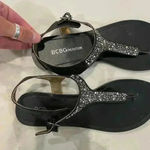BCBGeneration Brynn Black Bejeweled Beaded Bling T-Strap Thong Sandal Women's 7 Photo 3