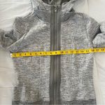 Athleta Fitted Victory Hoodie Size XS Grey Heather Workout Jacket Sweats… Photo 10