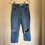Abercrombie & Fitch  Ankle Straight Ultra High Rise Jeans Sz 28‎ Short Distressed Photo 1