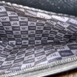 London Fog black bag shoulder bag with ribbon multi pocket medium size Photo 5