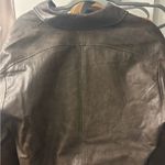 OAK AND FORT VEGAN LEATHER BOMBER JACKET Brown Photo 6