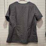 FIGS Lot of 2  Technical Scrub Top Charcoal Gray V-Neck Short Sleeve Size L Photo 7