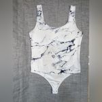 EXPRESS Size Large Body Contour High Compression Marble Scoop Neck Thong Bodysuit Photo 3