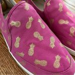 Sanuk  Pink Gold Pineapple Print Canvas Flats 11 Slip On Casual Shoes Vacation Photo 2