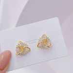 18K Gold Plated Crystal Stud Earrings for Women,Luxury Crystal Earrings Photo 3