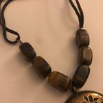 Avon Cats Eye Medallion Necklace Set Gold Photo 3