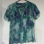 Laura Scott  large blouse Photo 0