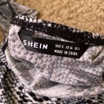 SheIn ‫Snake Skin Print Cami Top Photo 1
