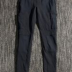 Alo Yoga  High-Waist Cargo Legging Photo 0