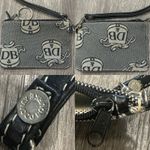 Dooney & Bourke VTG Black White Donegal Crest Signature Domed Satchel W/ Pouch Photo 6