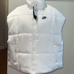 Nike puffer Vest Photo 2