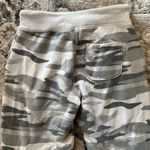 Aerie Gray Camo Joggers Photo 7