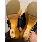 Size 8 wood clog, blue flowers Richard Tyler Photo 6