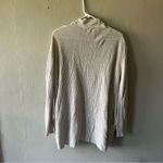 American Eagle 🛍️  Cream Knit Cardigan Size Medium Photo 4